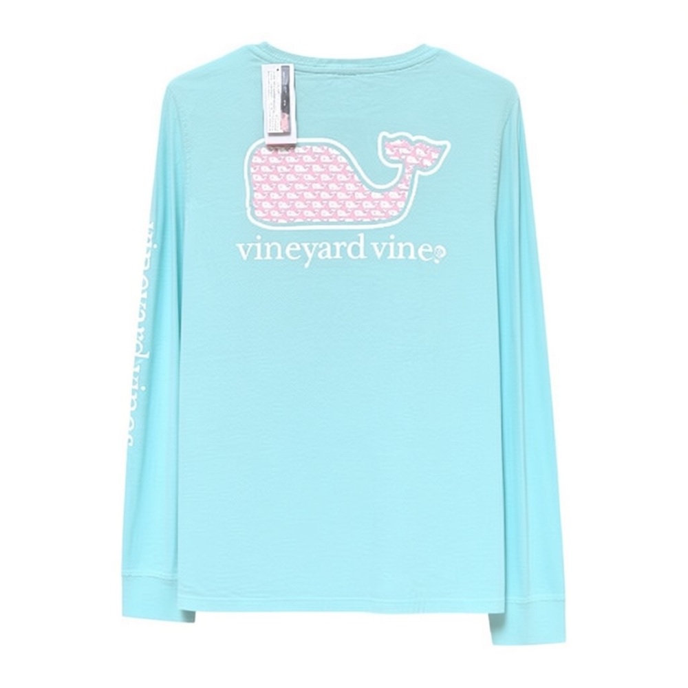 Women’s Vineyard Vines Aqua Haze Long Sleeve Pocket Tee.